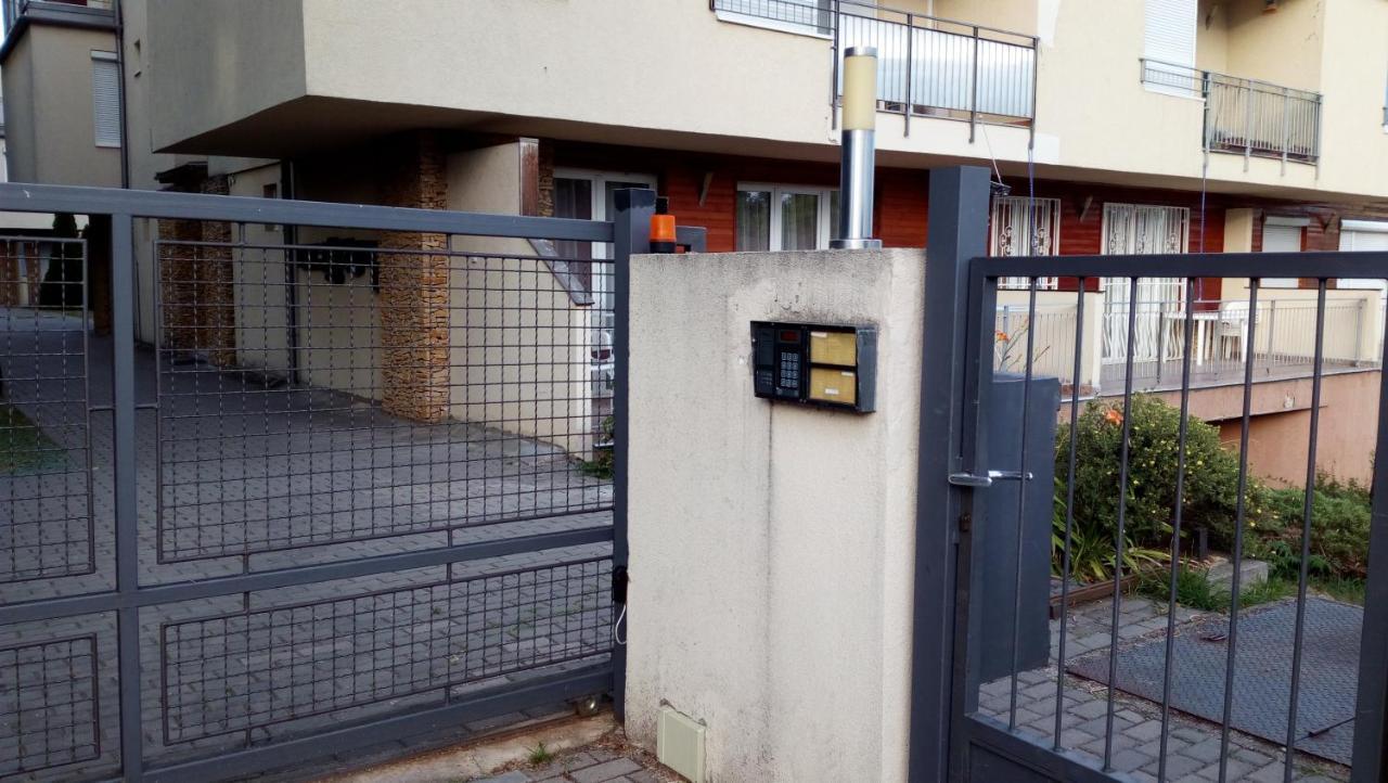 Cool & Pool Apartman Daire Balatonfüred Dış mekan fotoğraf