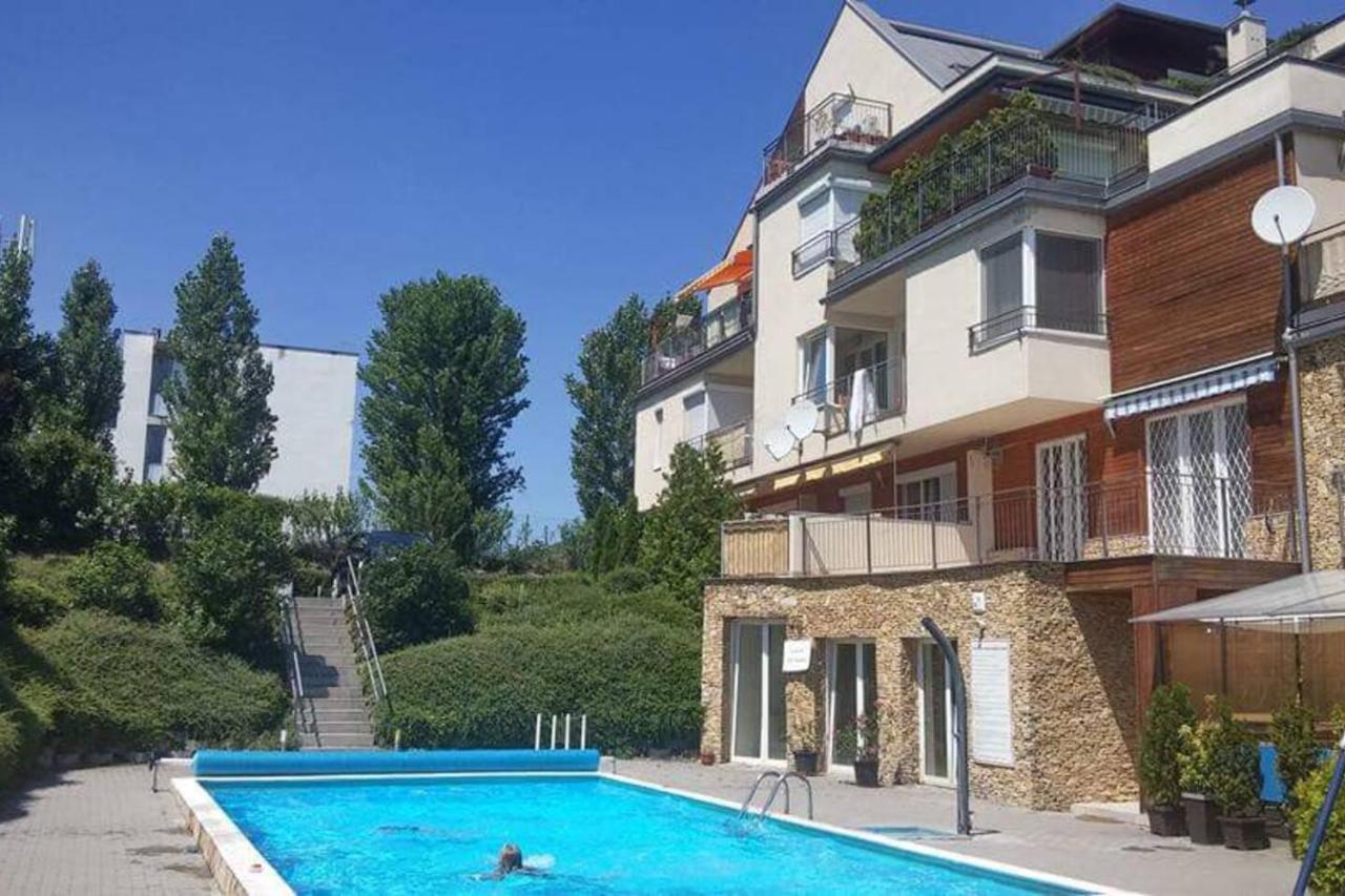 Cool & Pool Apartman Daire Balatonfüred Dış mekan fotoğraf